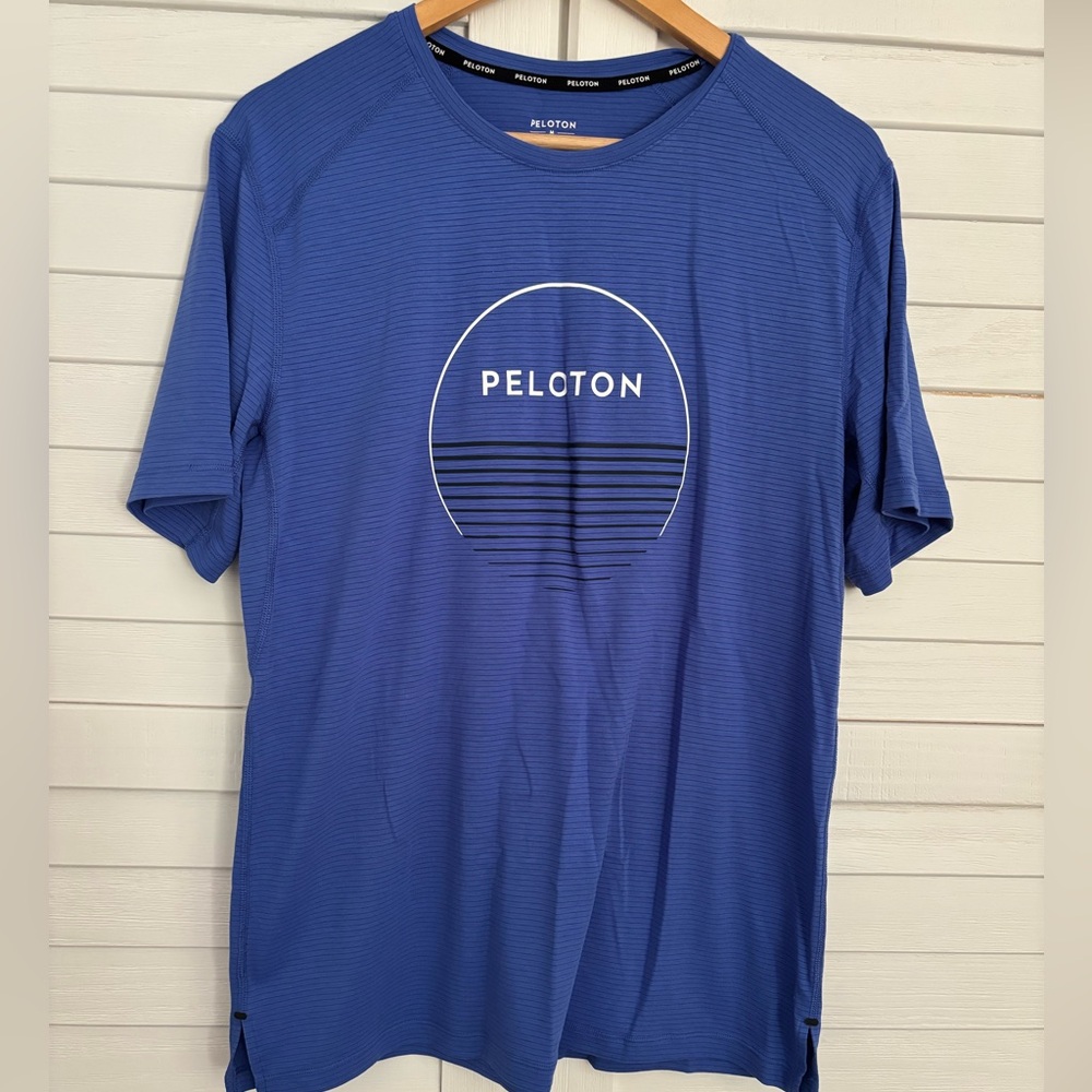 Peloton Men's Lite Lines Workout Active T-Shirt Top M - Picture 2 of 4